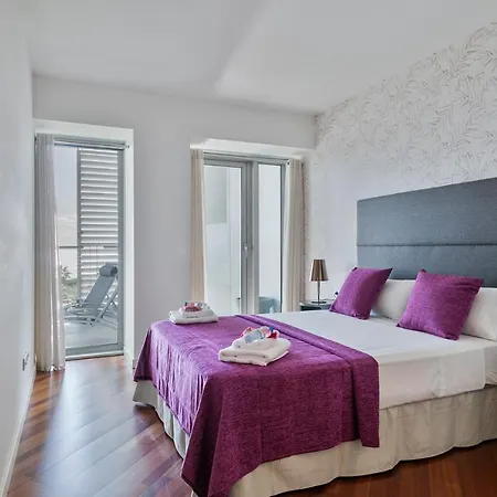 Alcam Llum Deluxe Apartment Barcelona Exterior photo